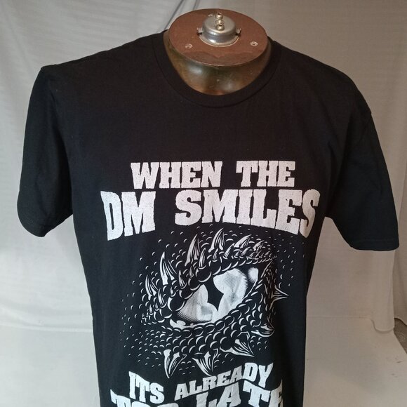 When The DM Smiles Funny Dungeon Eye RPG Dice Dragon Gift Unisex T-shirt Sz L - Picture 5 of 9